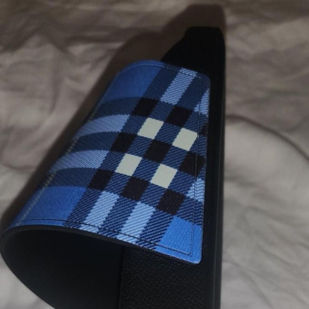 Burberry Men's multi Slides - Picture 5 of 5